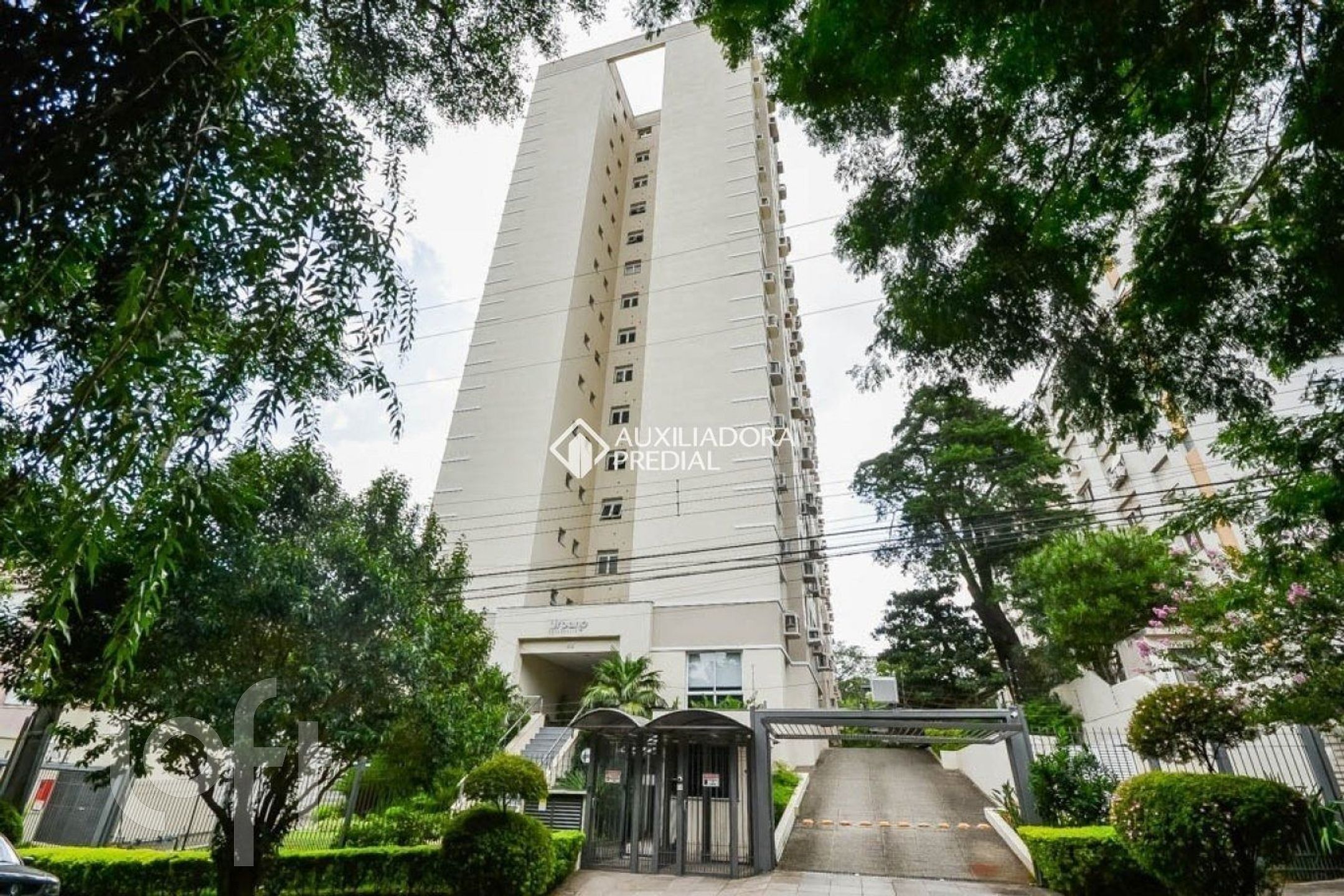 Apartamento com 67m², 2 dormitórios, 1 vaga, Petrópolis em Porto Alegre