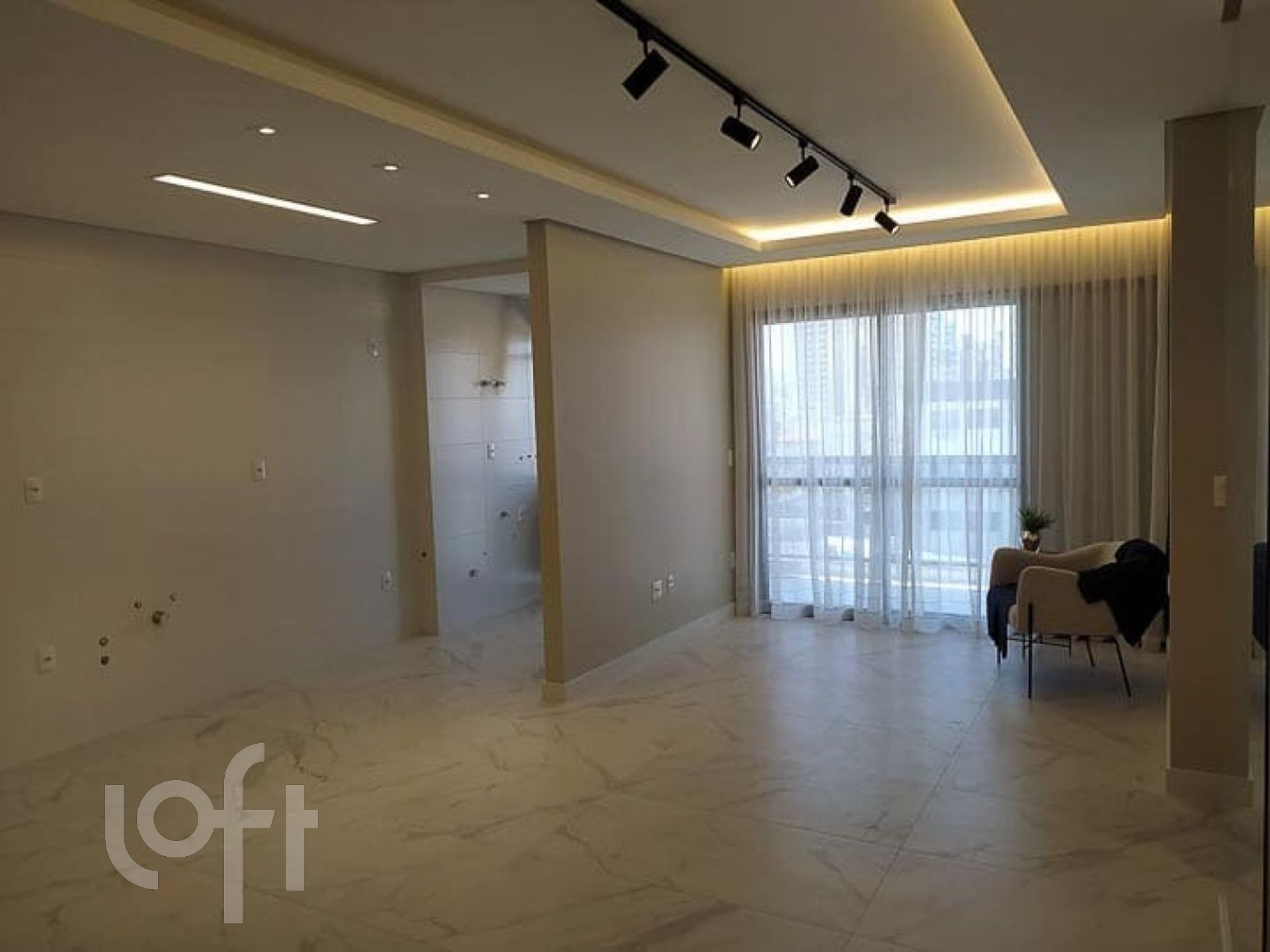 Apartamento à venda em Kobrasol com 103 m², 3 quartos, 2 suítes, 1 vaga