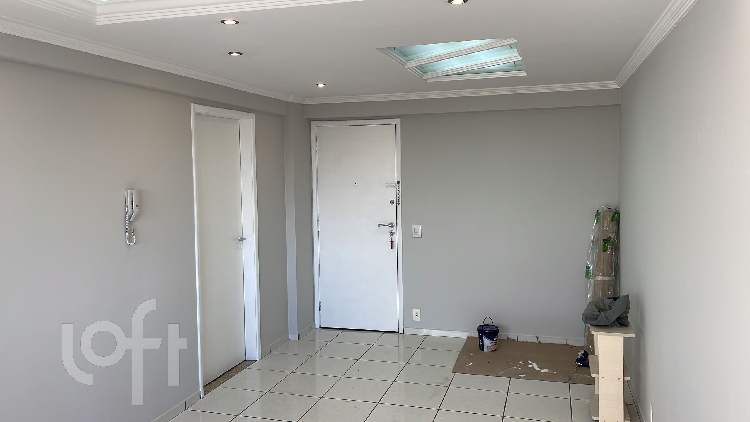 Apartamento à venda com 2 quartos, 80m² - Foto 3