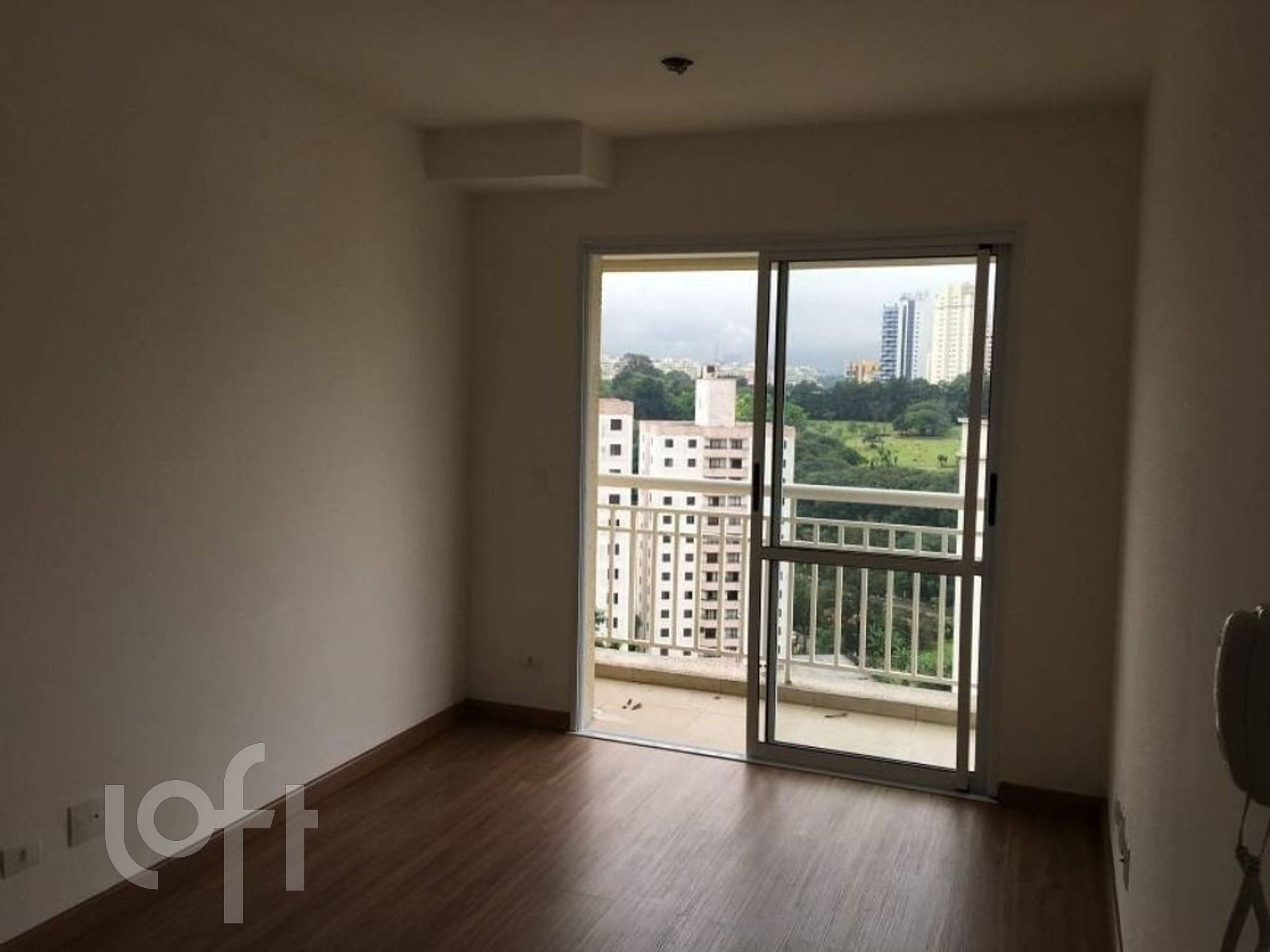 Apartamento à venda com 1 quarto, 70m² - Foto 1