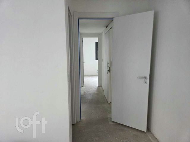 Apartamento com 108m², 3 dormitórios, 1 suíte, 2 vagas, Rio Branco em Porto Alegre
