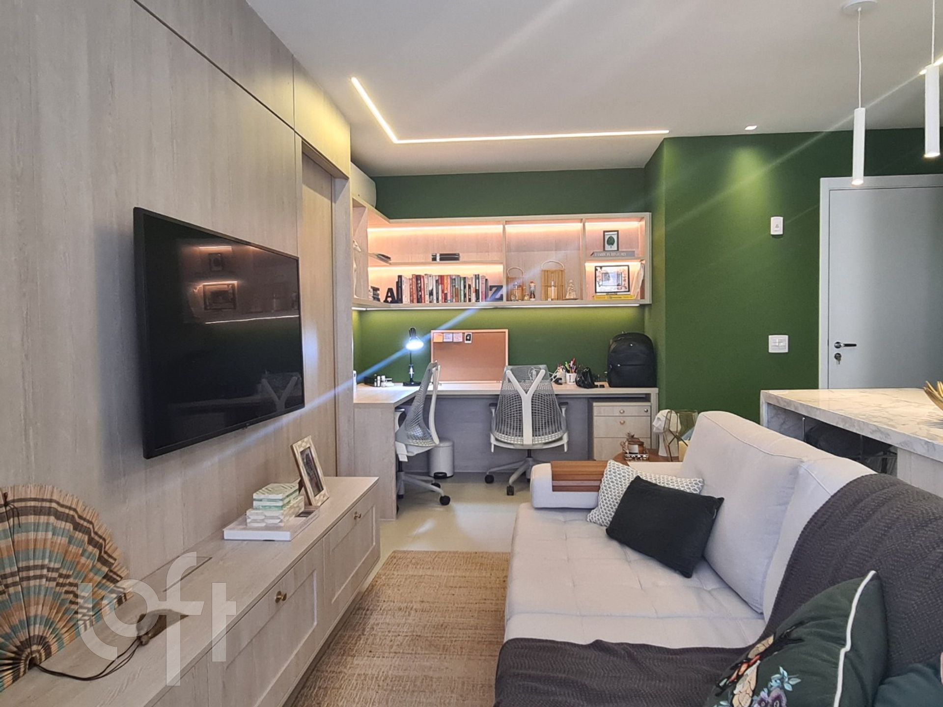 Apartamento à venda com 2 quartos, 64m² - Foto 9