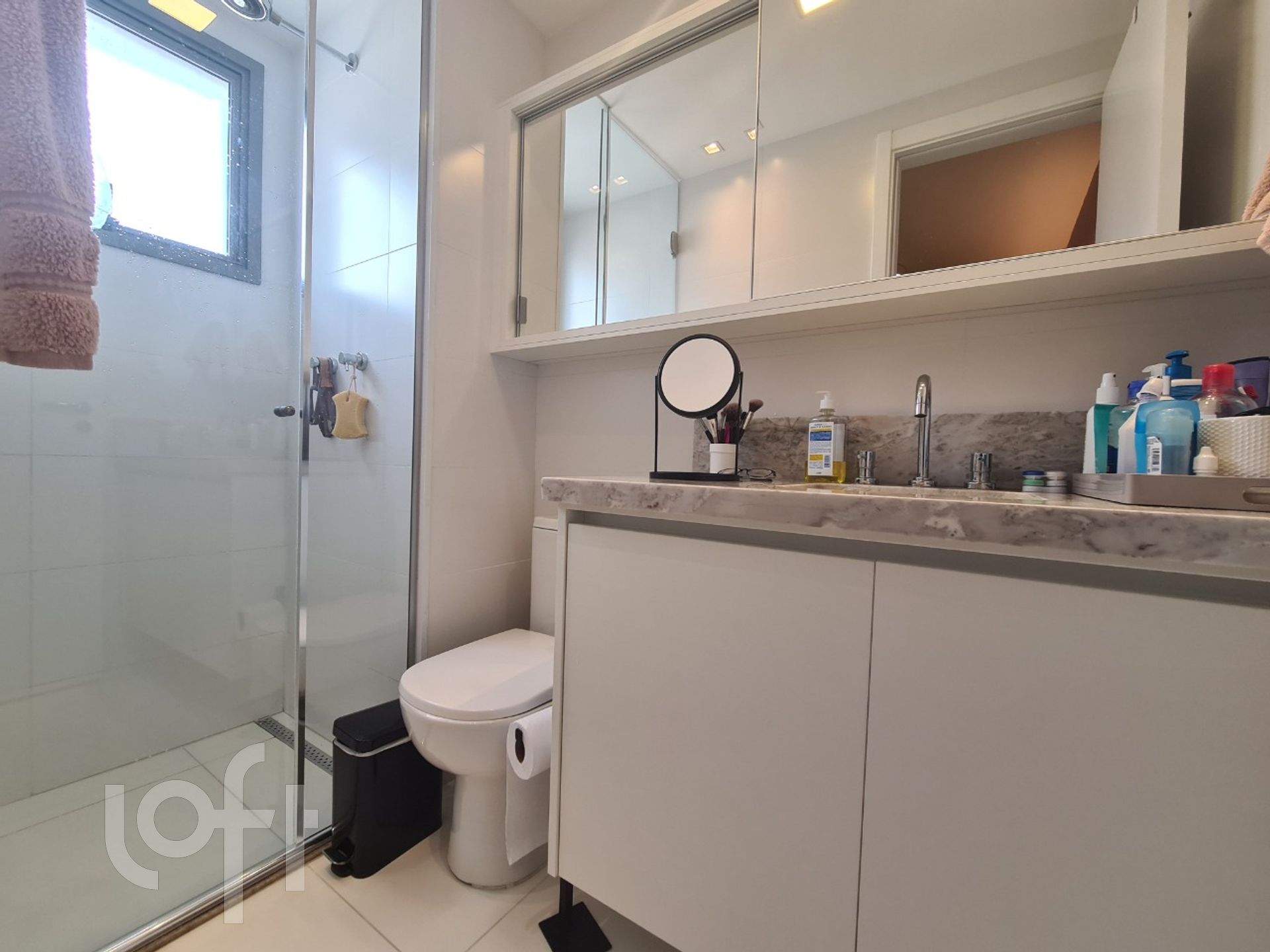 Apartamento à venda com 2 quartos, 64m² - Foto 48