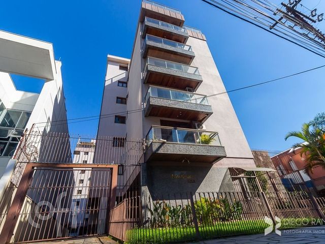 Apartamento com 181m², 3 dormitórios, 1 suíte, 1 vaga, Menino Deus em Porto Alegre