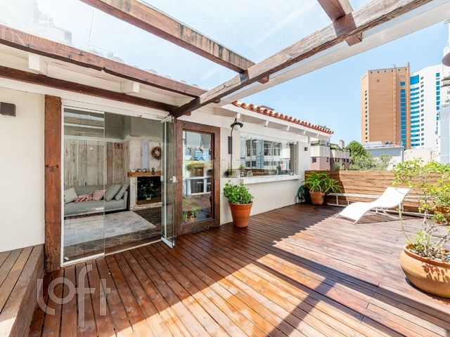 Apartamento com 145m², 2 dormitórios, 1 suíte, 1 vaga, Moinhos de Vento em Porto Alegre