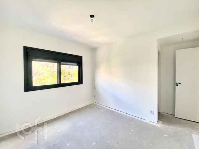 Apartamento com 57m², 2 dormitórios, 1 suíte, 1 vaga, Santana em Porto Alegre