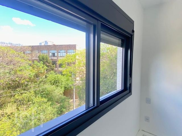 Apartamento com 57m², 2 dormitórios, 1 suíte, 1 vaga, Santana em Porto Alegre