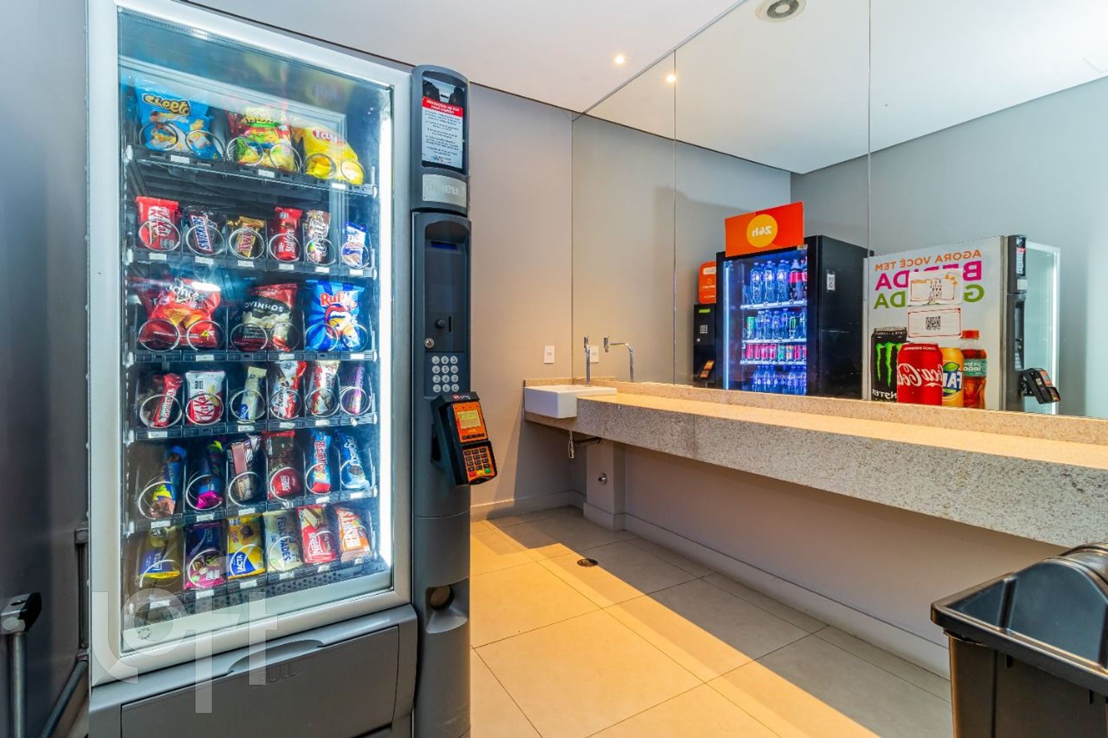 Apartamento à venda com 1 quarto, 22m² - Foto 12