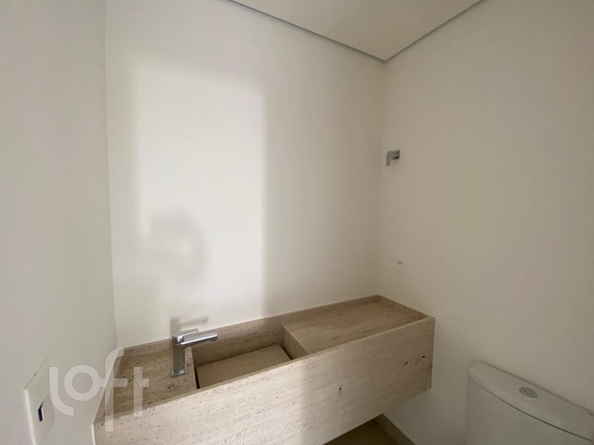 Apartamento à venda com 4 quartos, 189m² - Foto 5