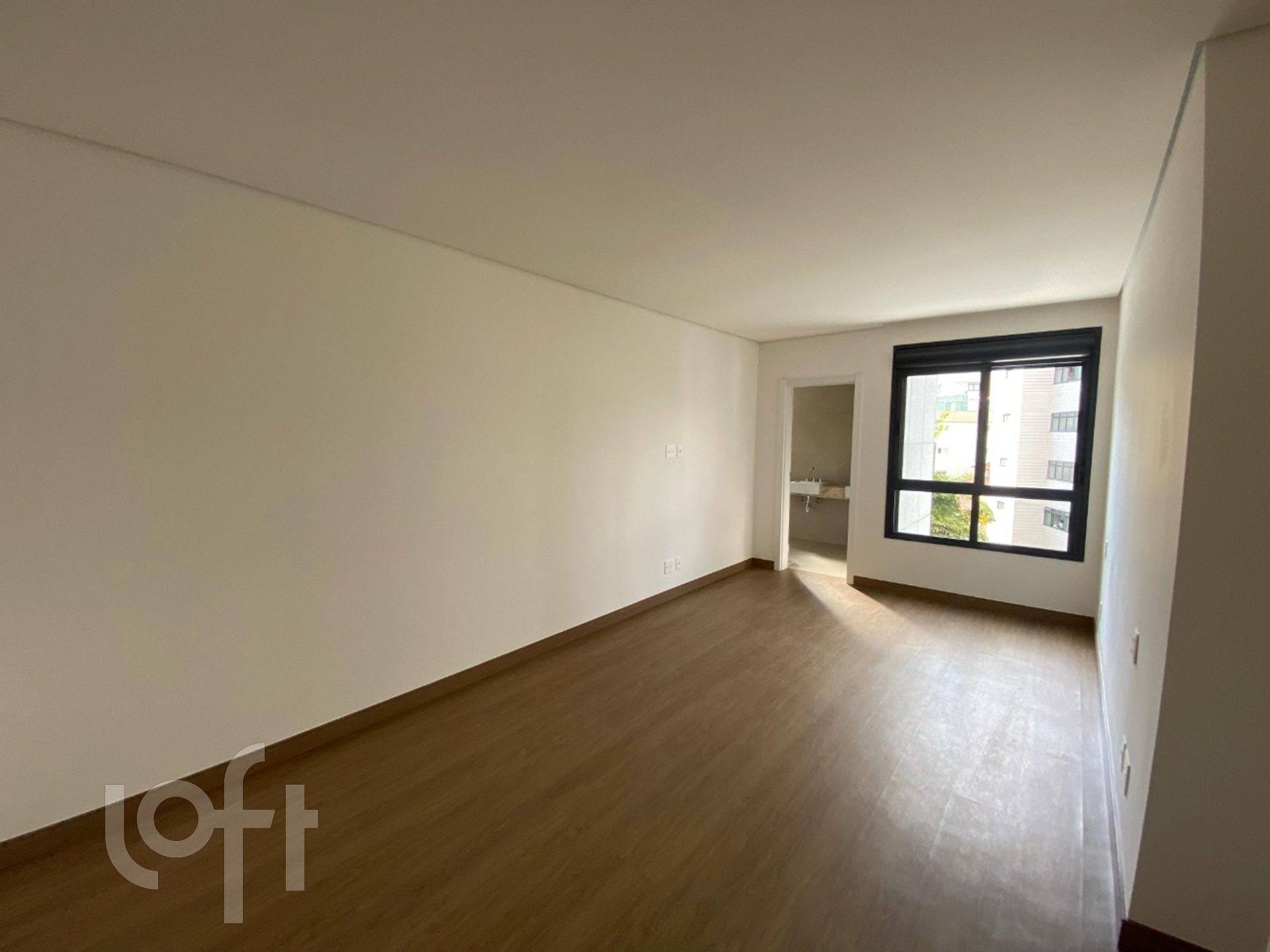 Apartamento à venda com 4 quartos, 189m² - Foto 12