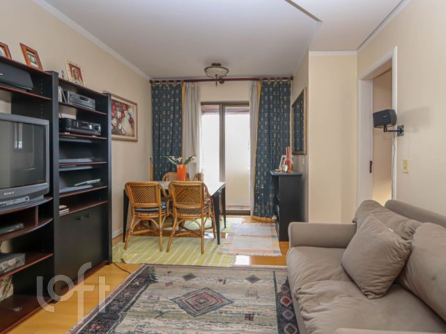 Apartamento com 77m², 3 dormitórios, 1 suíte, 1 vaga, Menino Deus em Porto Alegre