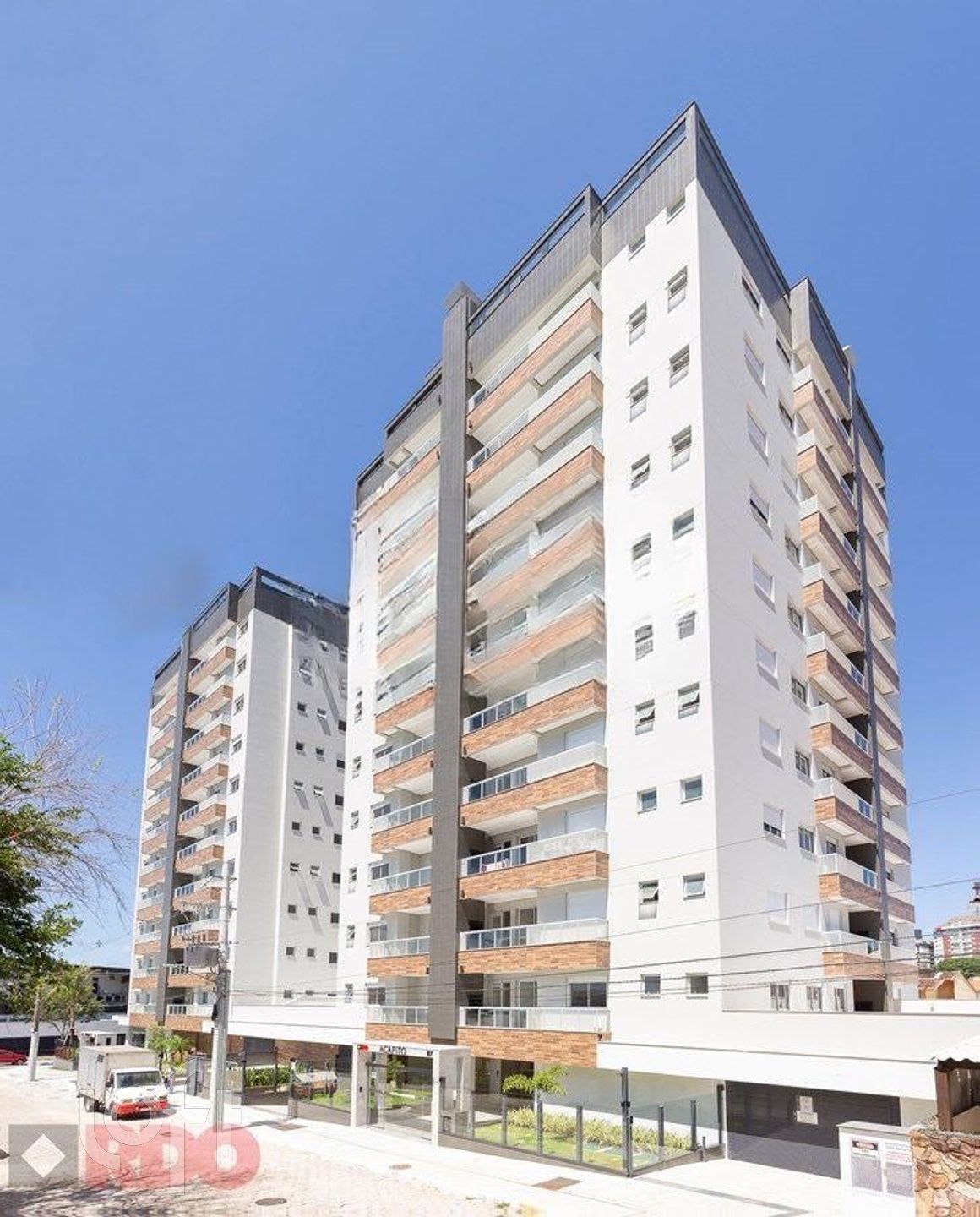 Apartamentos com 96m², 3 quartos, 2 suítes, 1 garagem, no bairro Canto em Florianópolis