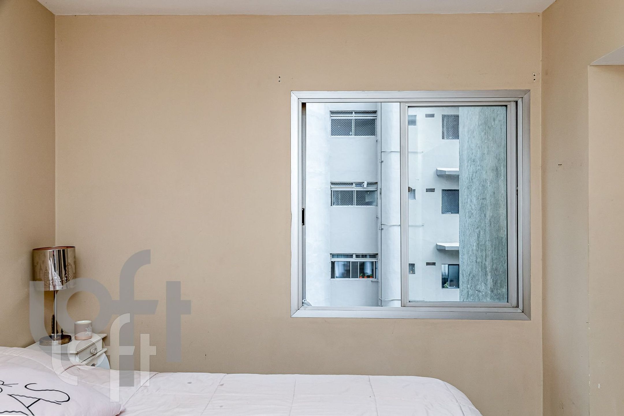 Apartamento à venda com 2 quartos, 70m² - Foto 12