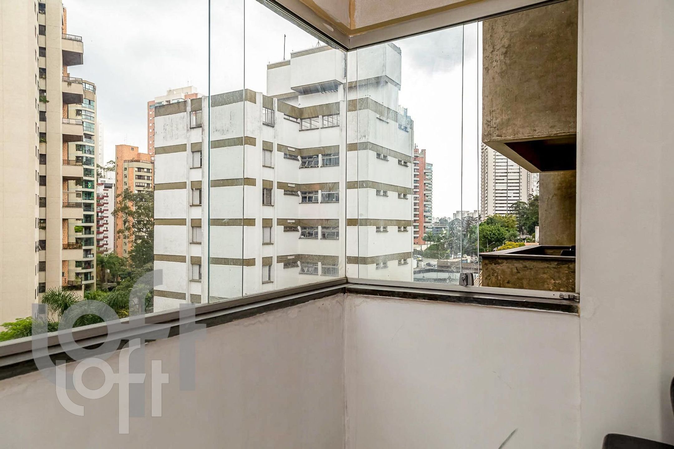 Apartamento à venda com 2 quartos, 70m² - Foto 16