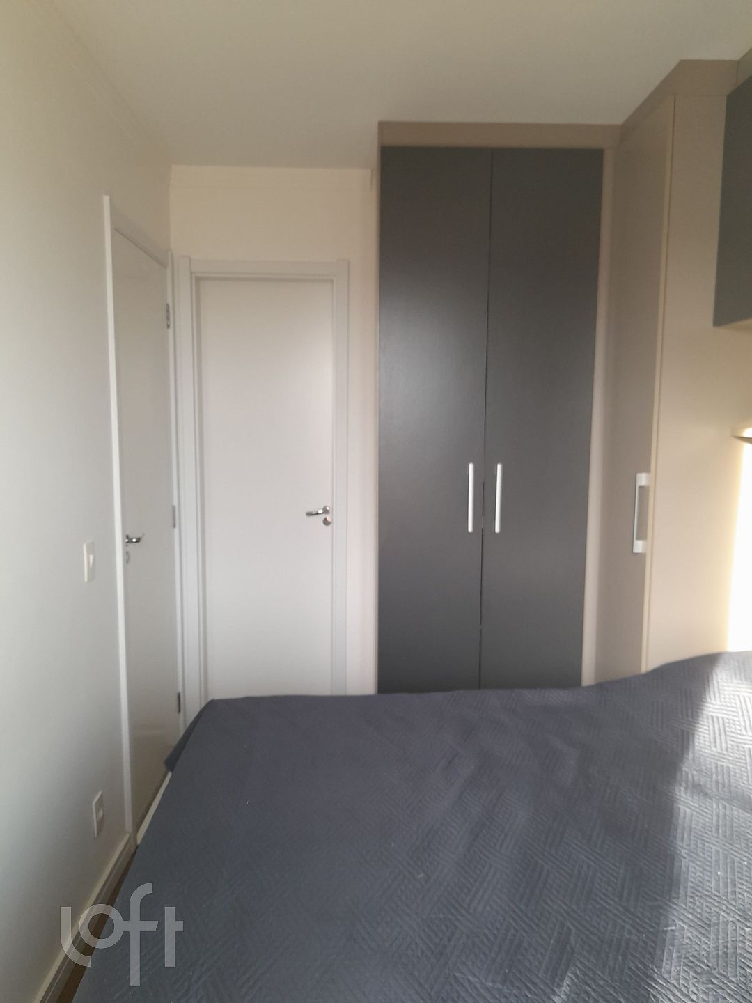 Apartamento à venda com 1 quarto, 28m² - Foto 2