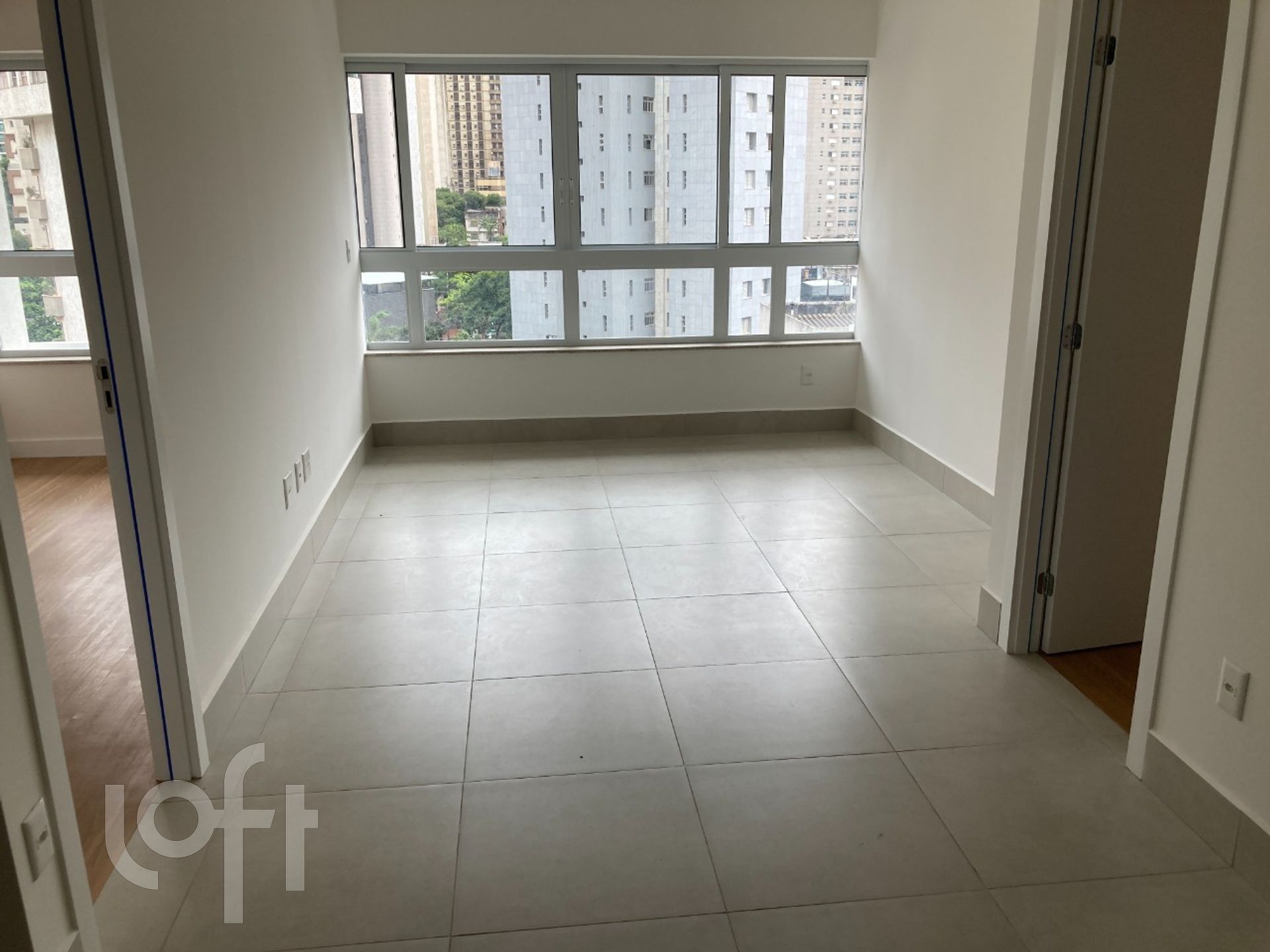 Apartamento à venda com 1 quarto, 48m² - Foto 2