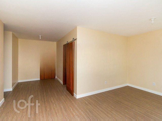 Apartamento com 73m², 2 dormitórios, 1 vaga, Higienópolis em Porto Alegre