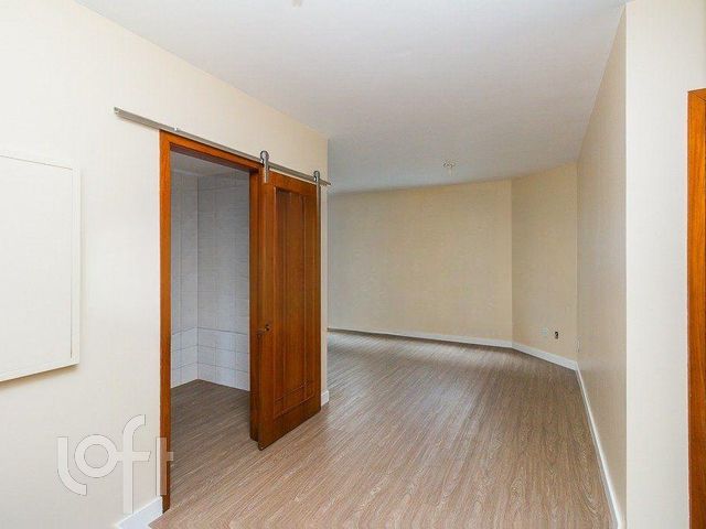 Apartamento com 73m², 2 dormitórios, 1 vaga, Higienópolis em Porto Alegre