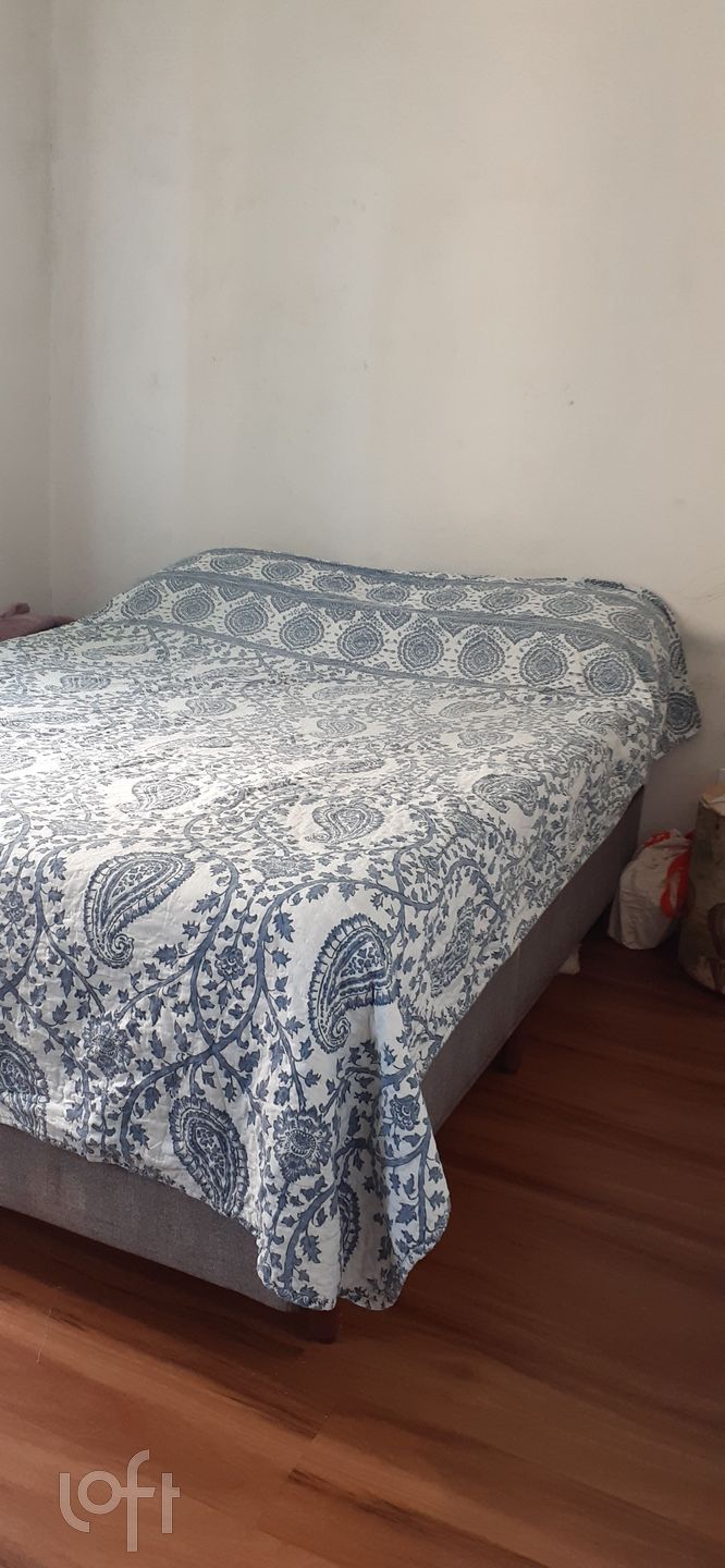 Apartamento à venda com 2 quartos, 38m² - Foto 22