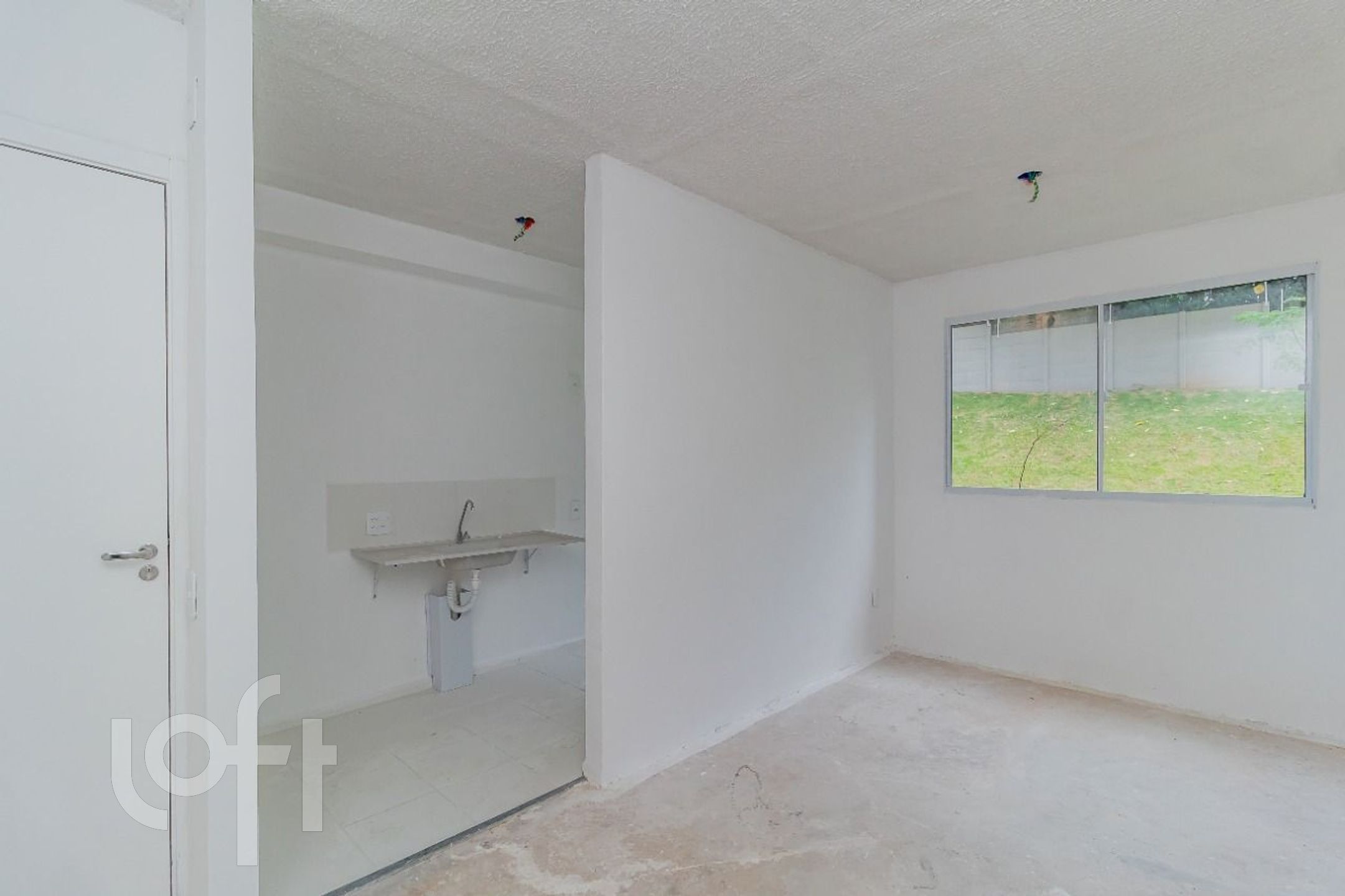 Apartamento à venda em Fazenda Caguaçu com 40 m², 2 quartos, 0 vagas