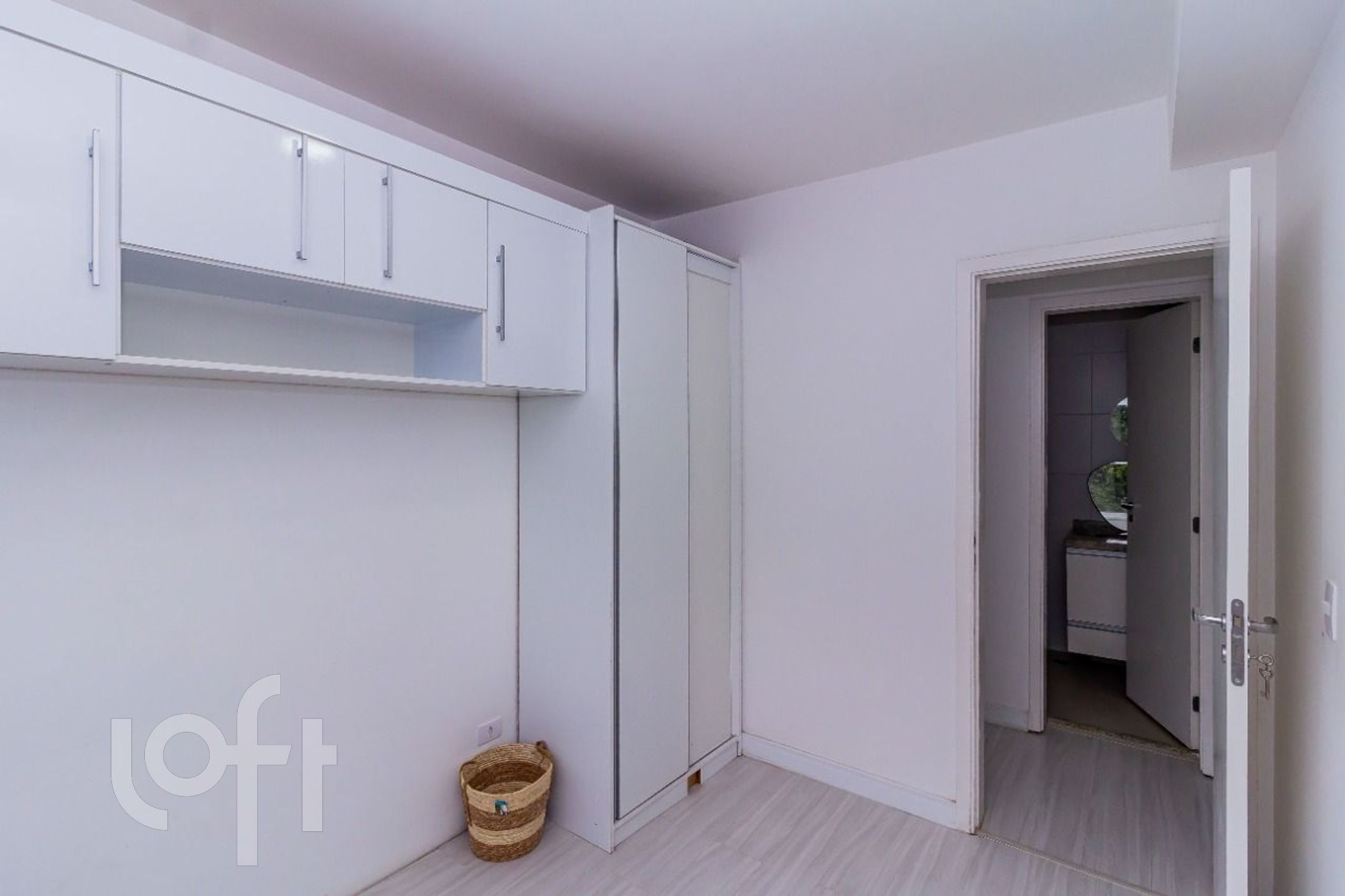 Apartamento à venda com 2 quartos, 64m² - Foto 13