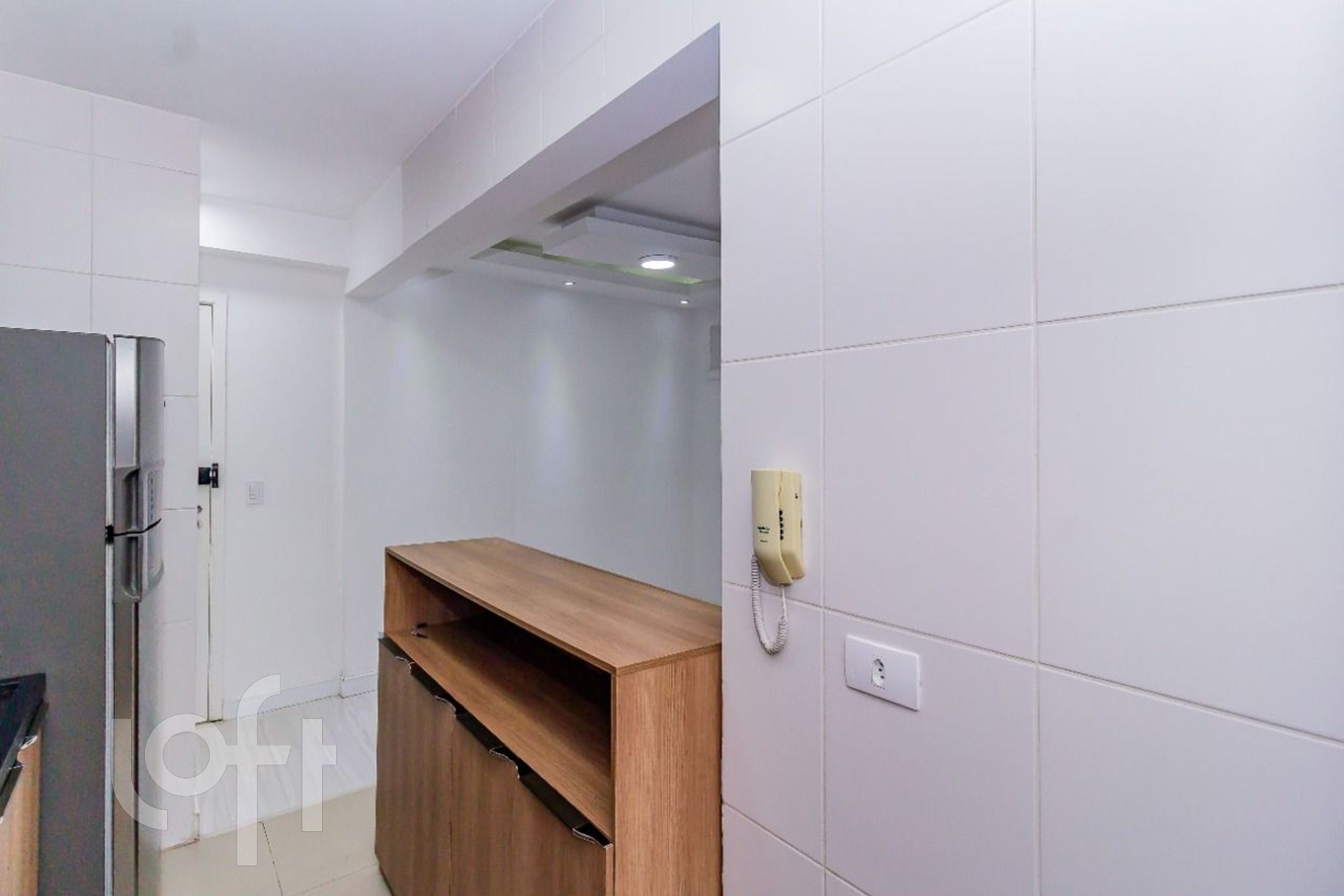 Apartamento à venda com 2 quartos, 64m² - Foto 24