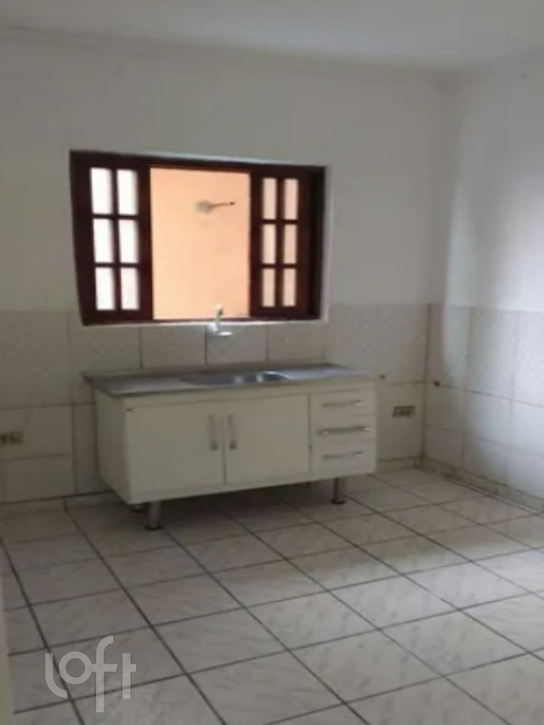 Casa à venda com 4 quartos, 200m² - Foto 6