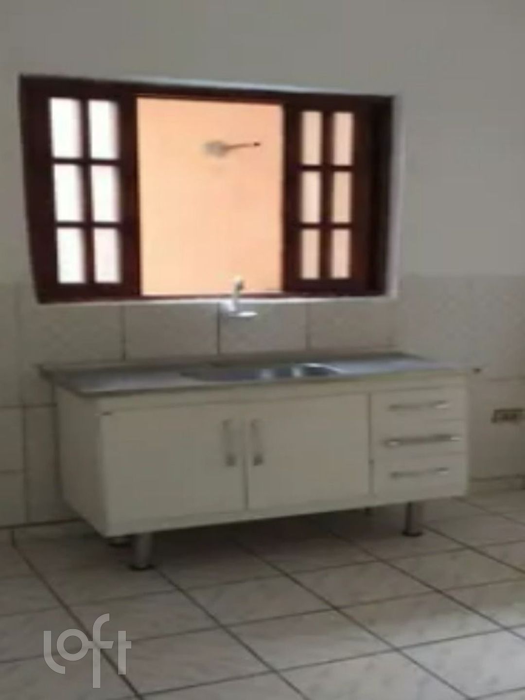 Casa à venda com 4 quartos, 200m² - Foto 5