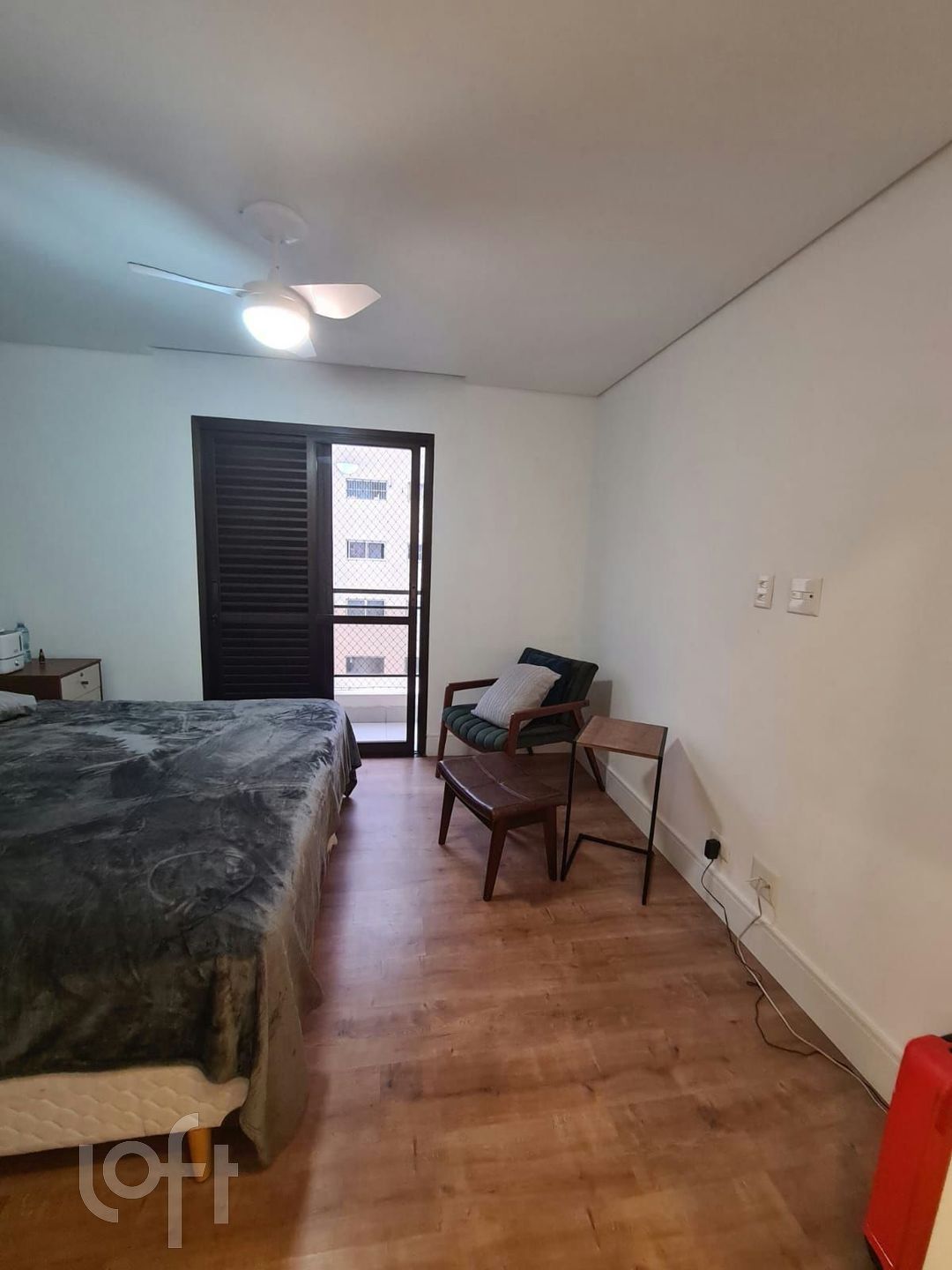 Apartamento à venda com 3 quartos, 156m² - Foto 8