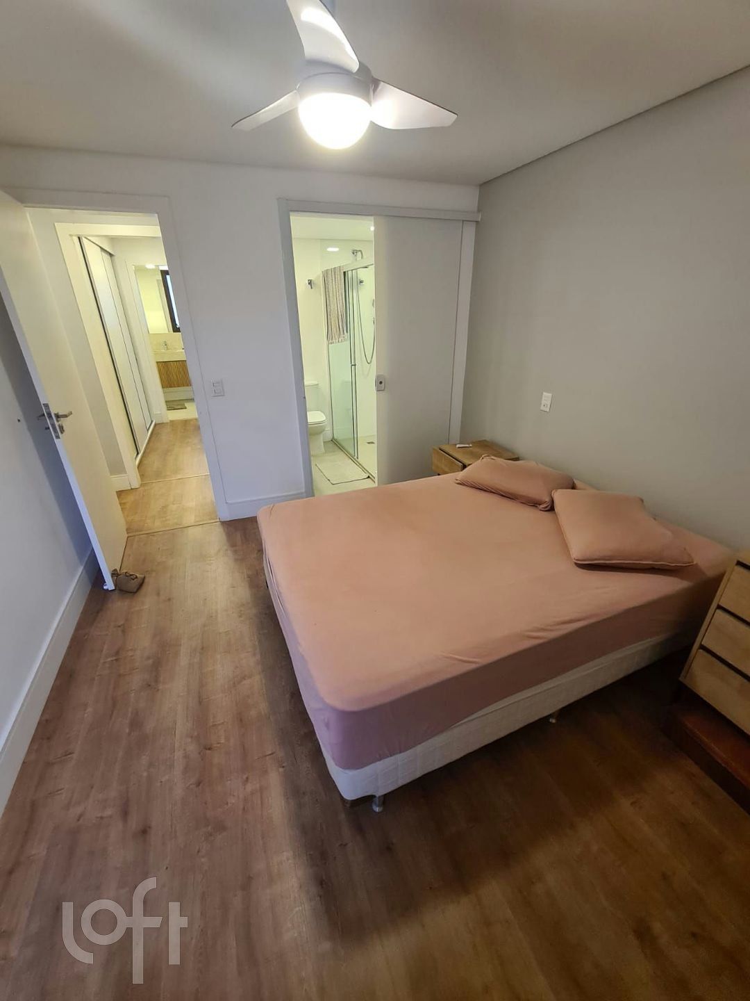 Apartamento à venda com 3 quartos, 156m² - Foto 4