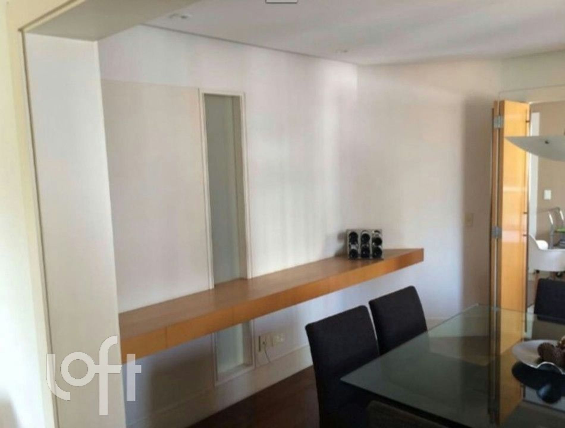 Apartamento à venda com 3 quartos, 220m² - Foto 2