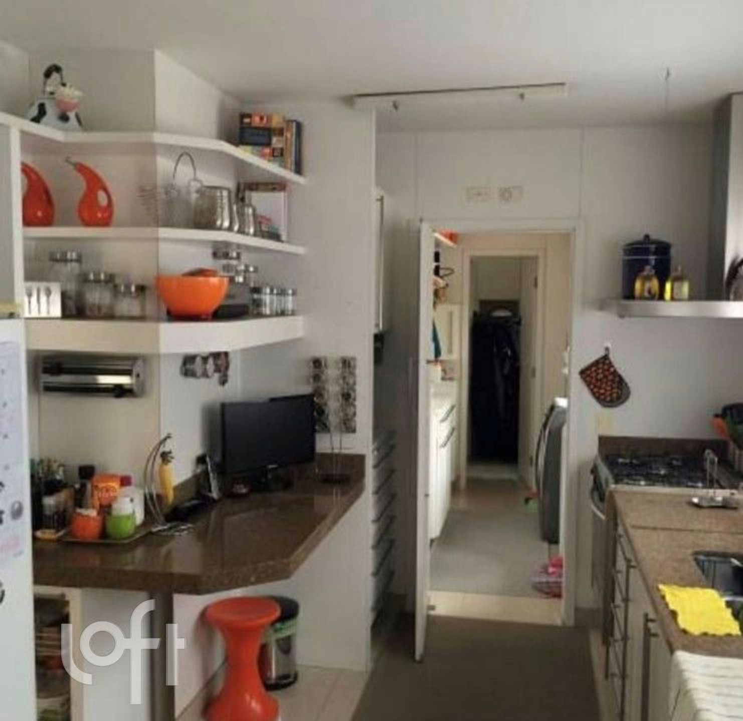 Apartamento à venda com 3 quartos, 220m² - Foto 4