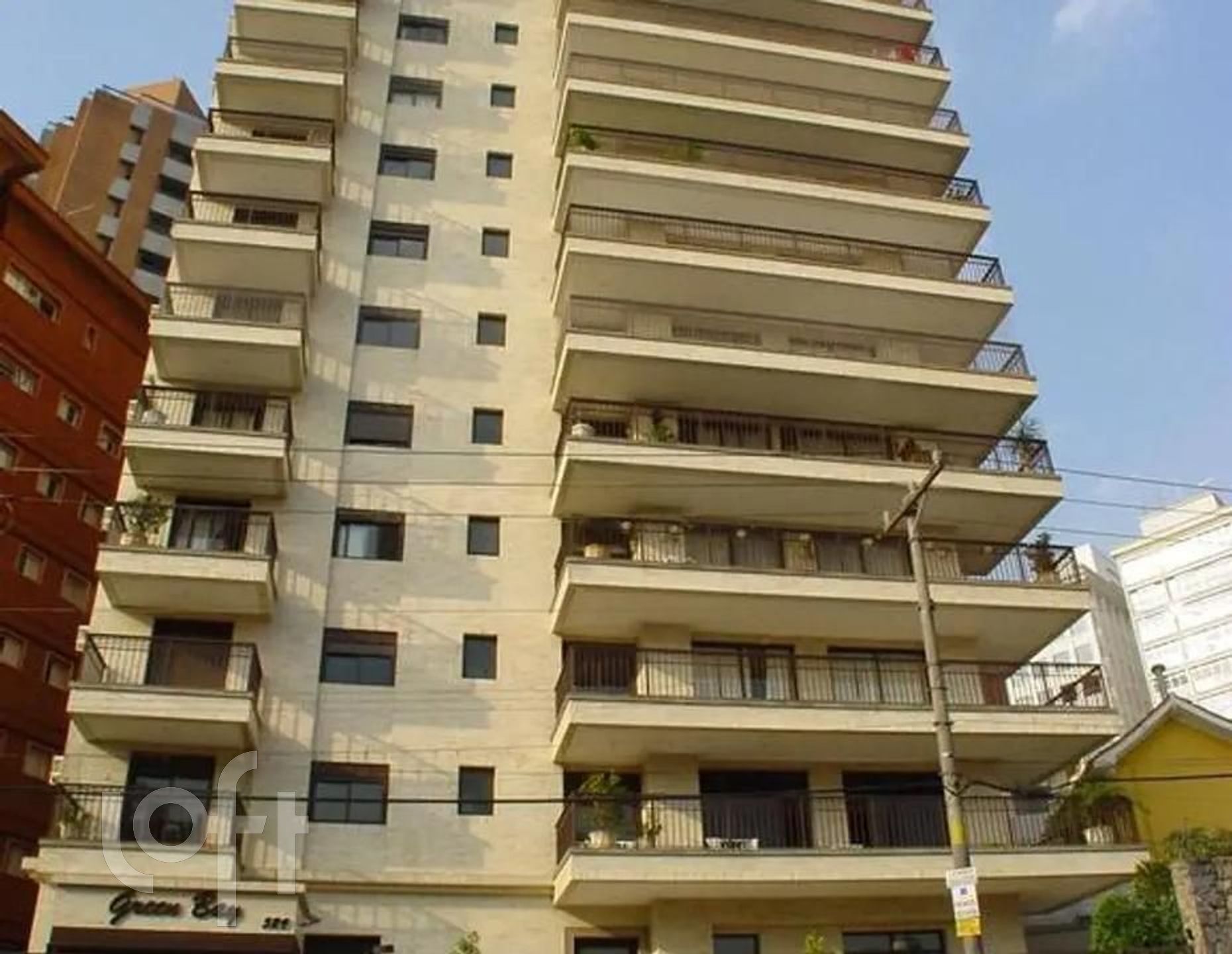 Apartamento à venda com 3 quartos, 220m² - Foto 10