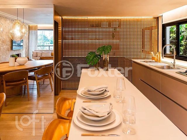Apartamento com 151m², 3 dormitórios, 3 suítes, 2 vagas, Menino Deus em Porto Alegre