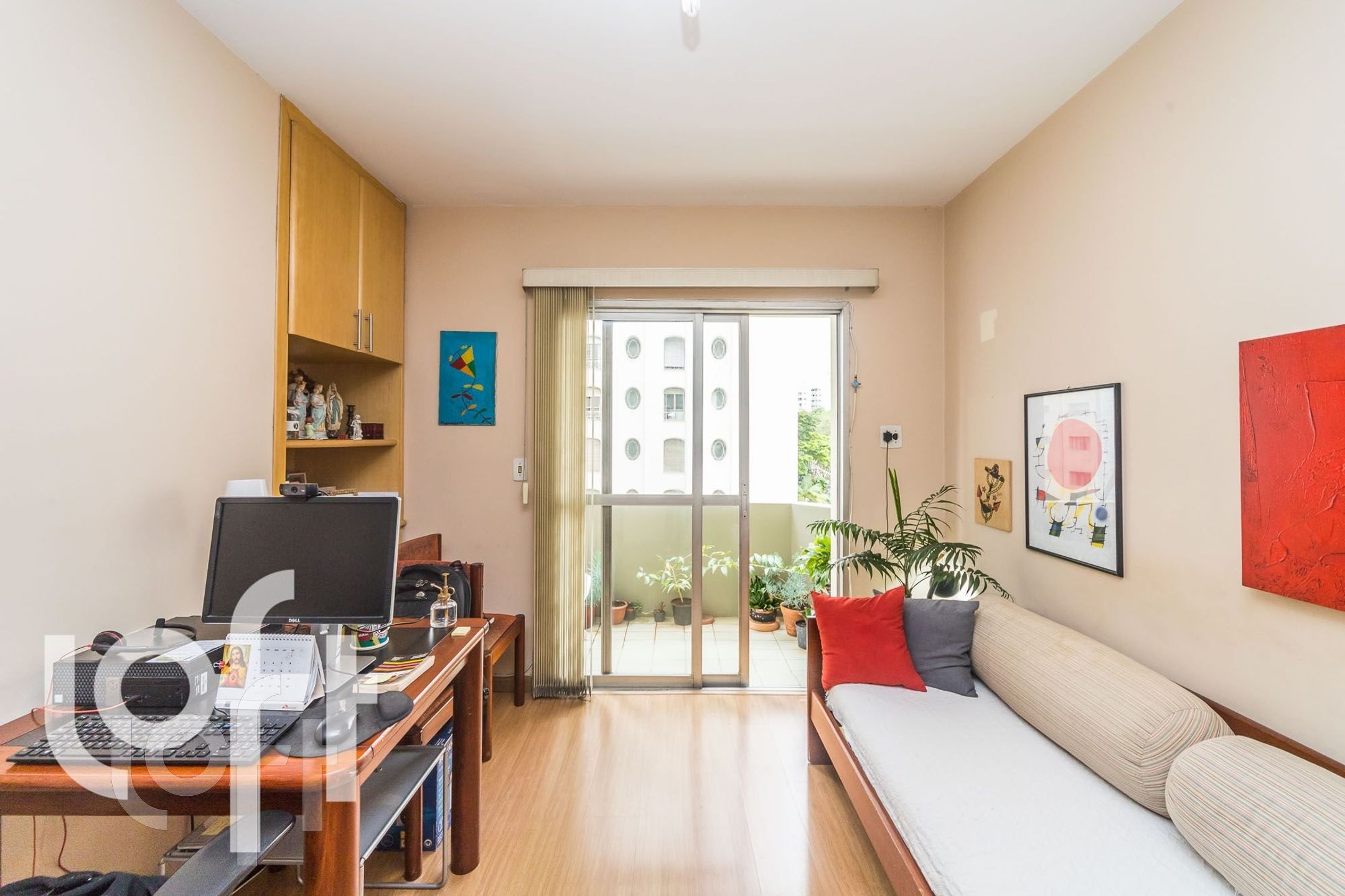 Apartamento à venda com 1 quarto, 35m² - Foto 1