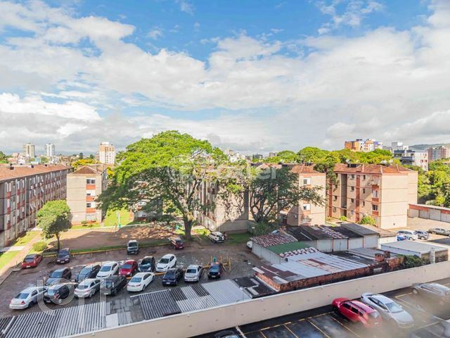 Apartamento com 65m², 2 dormitórios, 1 suíte, 1 vaga, Vila Ipiranga em Porto Alegre