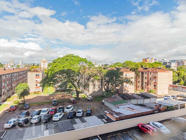 Apartamento com 65m², 2 dormitórios, 1 suíte, 1 vaga, Vila Ipiranga em Porto Alegre