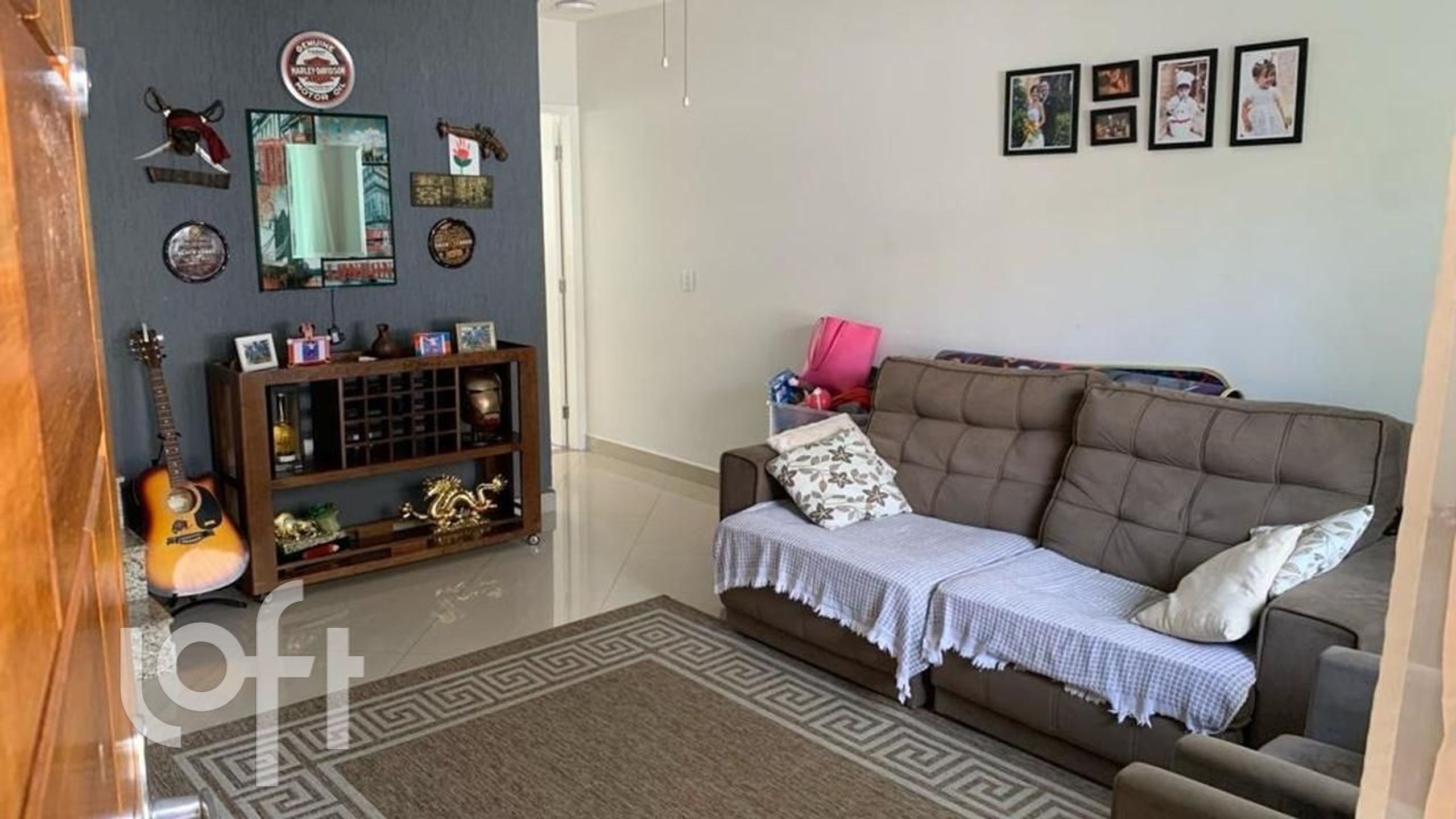 Casa à venda com 2 quartos, 130m² - Foto 2