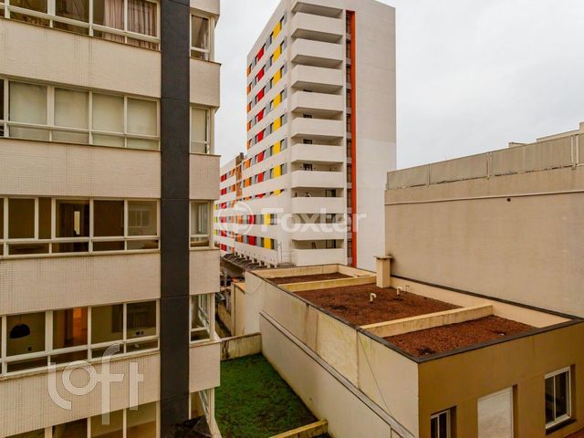 Apartamento com 58m², 2 dormitórios, 1 suíte, Bom Fim em Porto Alegre