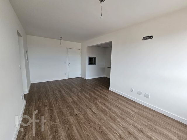 Apartamento com 68m², 2 dormitórios, 1 suíte, 2 vagas, Cristo Redentor em Porto Alegre