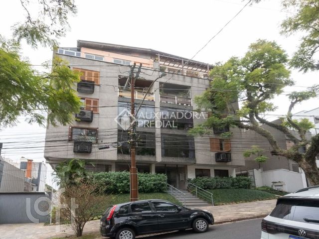 Apartamento com 112m², 3 dormitórios, 1 suíte, 3 vagas, São João em Porto Alegre