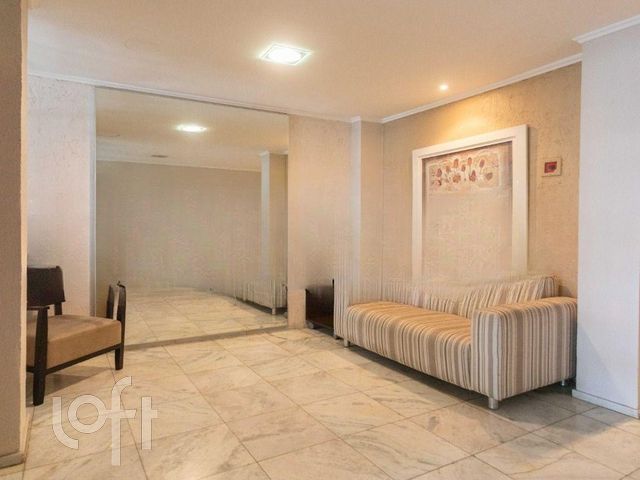 Apartamento com 112m², 3 dormitórios, 1 suíte, 3 vagas, São João em Porto Alegre