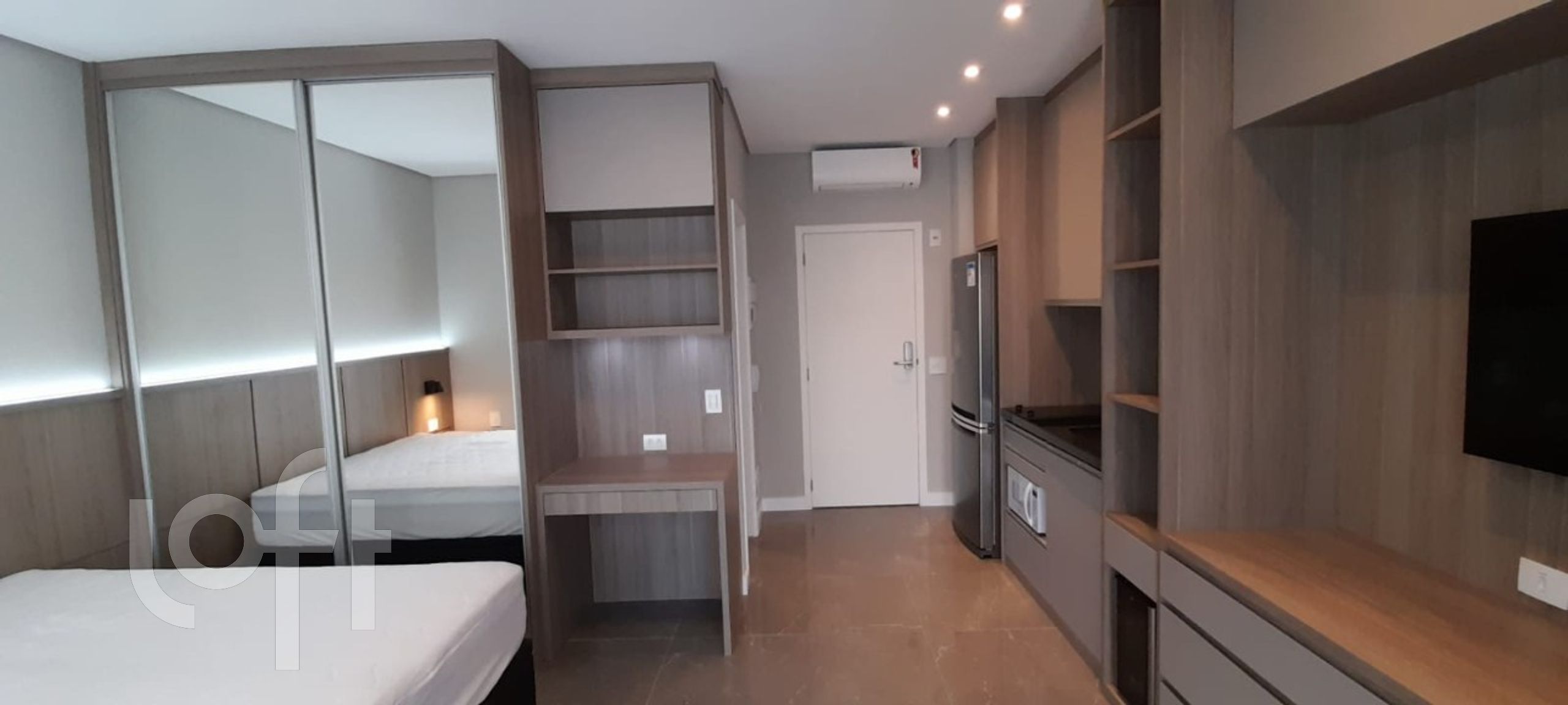 Apartamento à venda com 1 quarto, 38m² - Foto 4