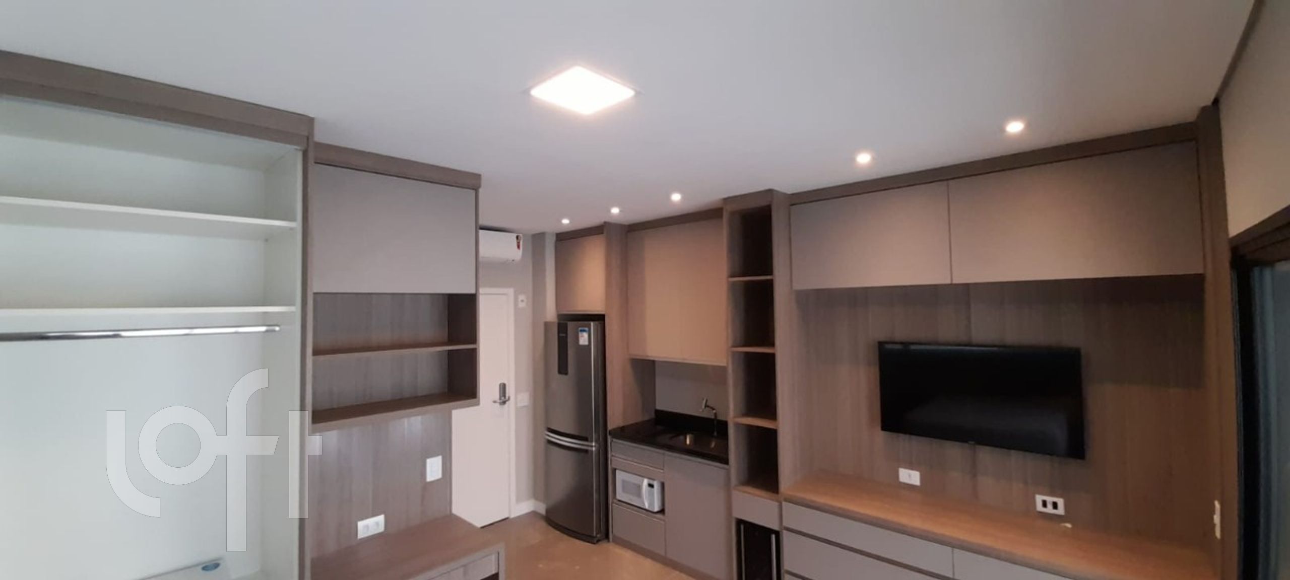 Apartamento à venda com 1 quarto, 38m² - Foto 5