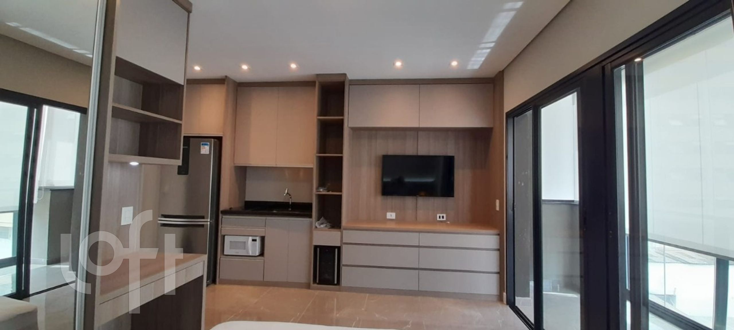 Apartamento à venda com 1 quarto, 38m² - Foto 13