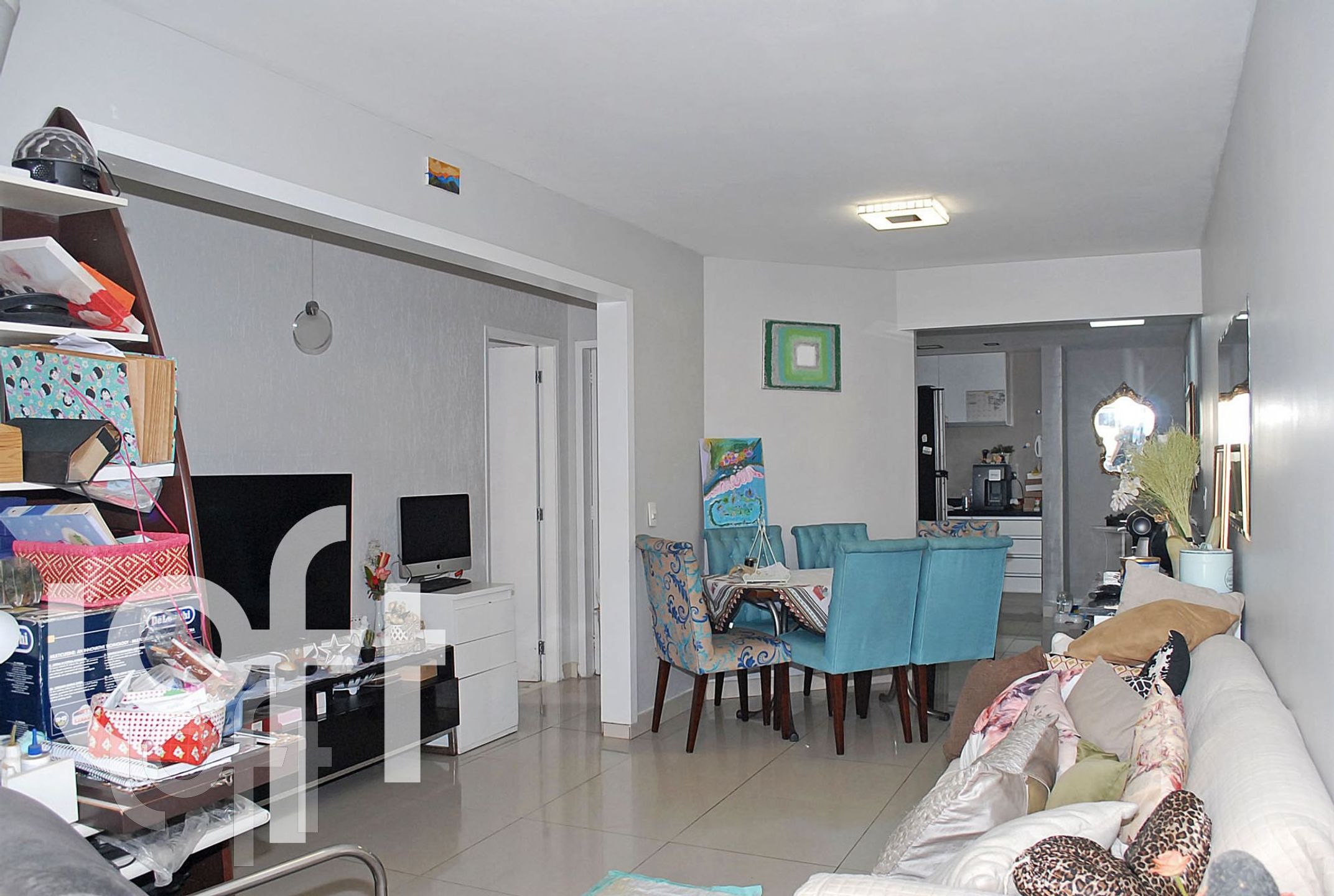 Apartamento à venda com 3 quartos, 80m² - Foto 15