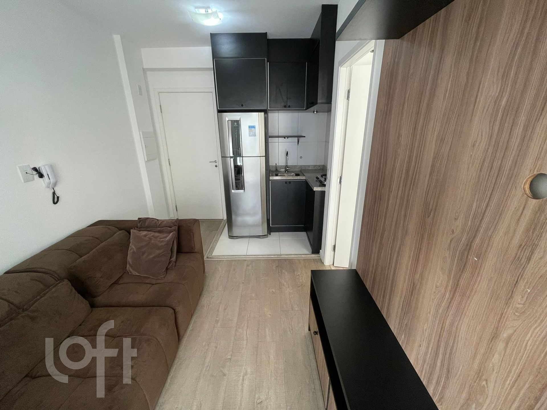 Apartamento à venda com 1 quarto, 33m² - Foto 2