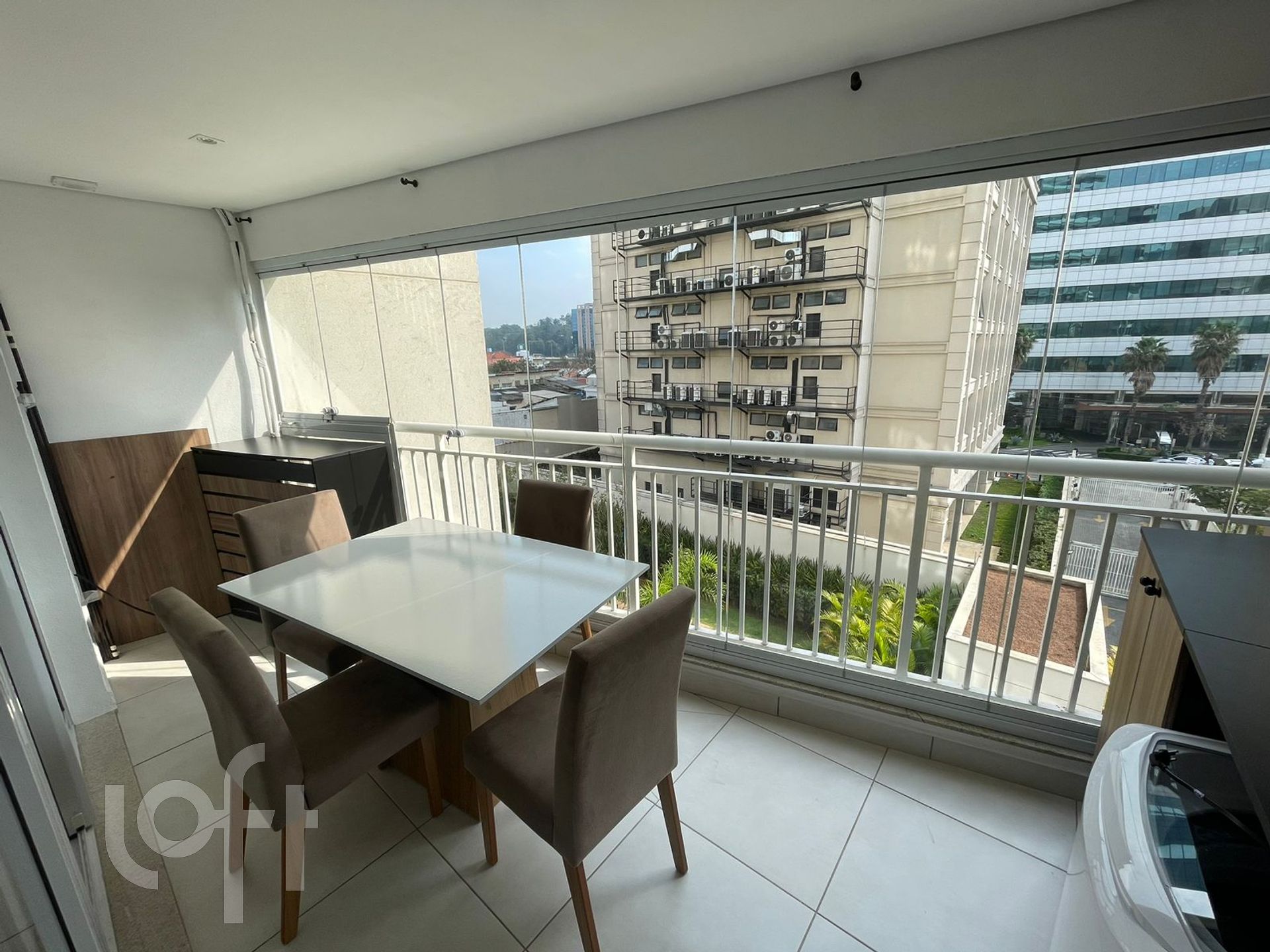 Apartamento à venda com 1 quarto, 33m² - Foto 3