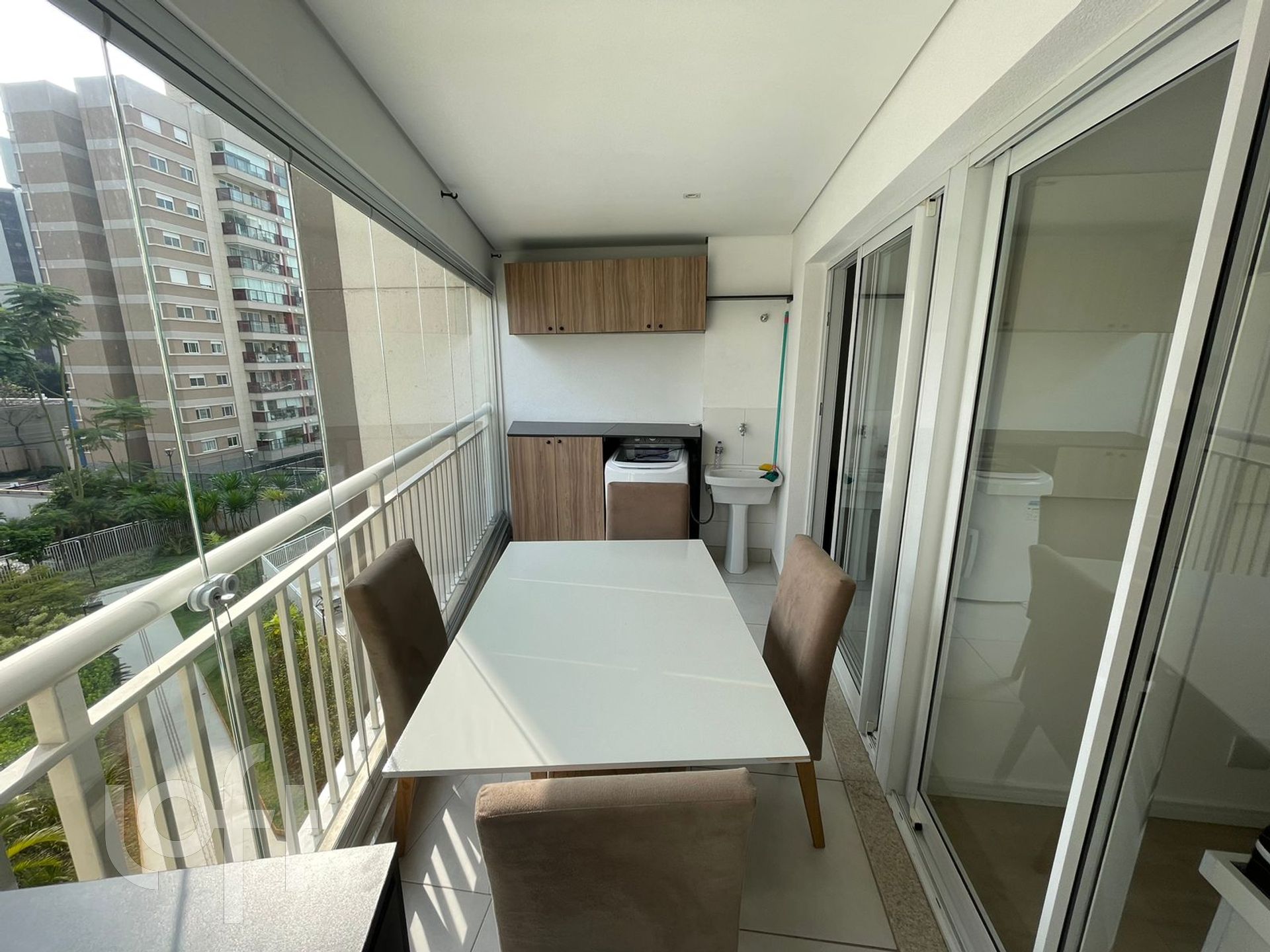 Apartamento à venda com 1 quarto, 33m² - Foto 4