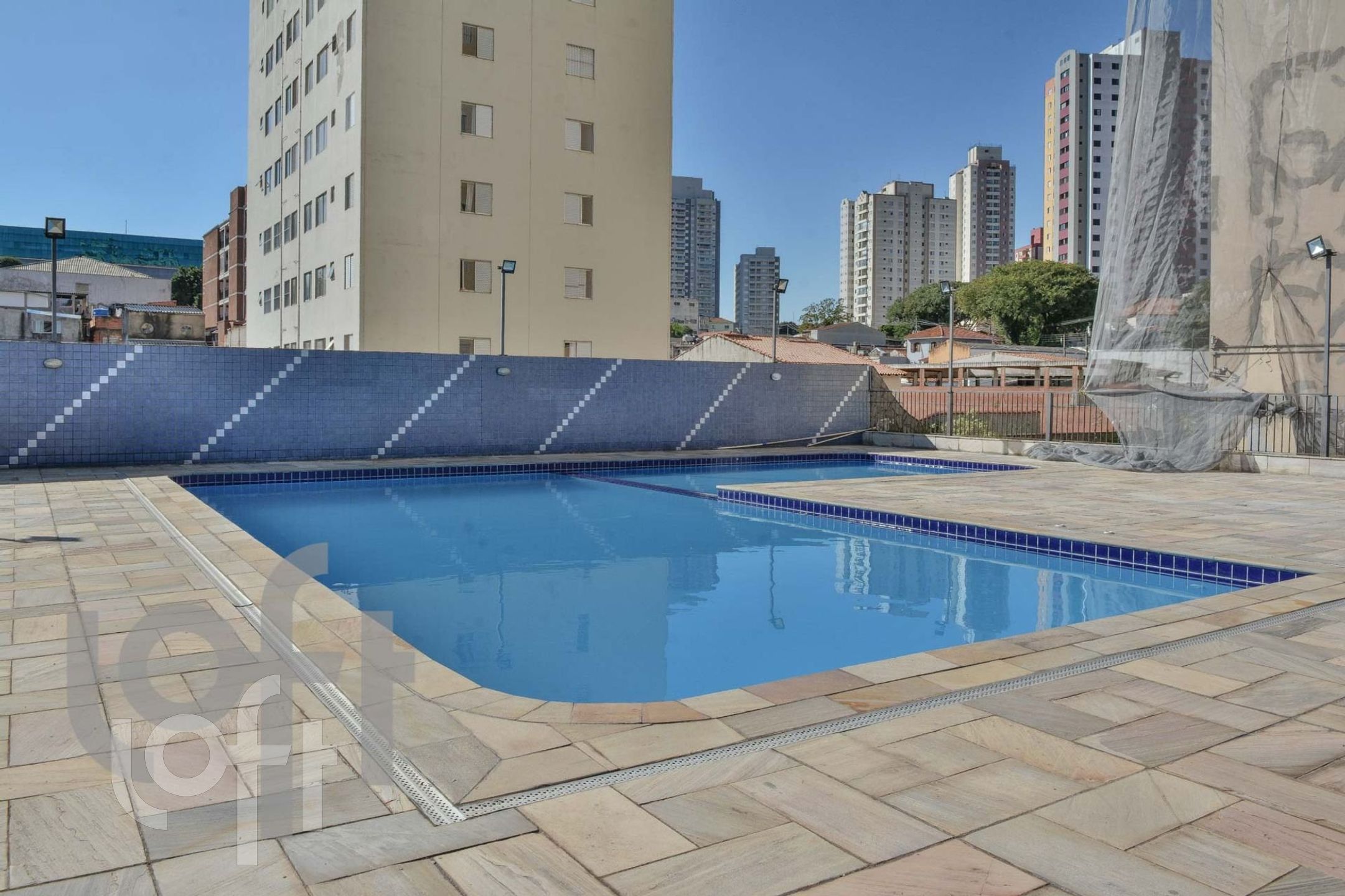 Imagem da propriedade PU1h4bezy 30